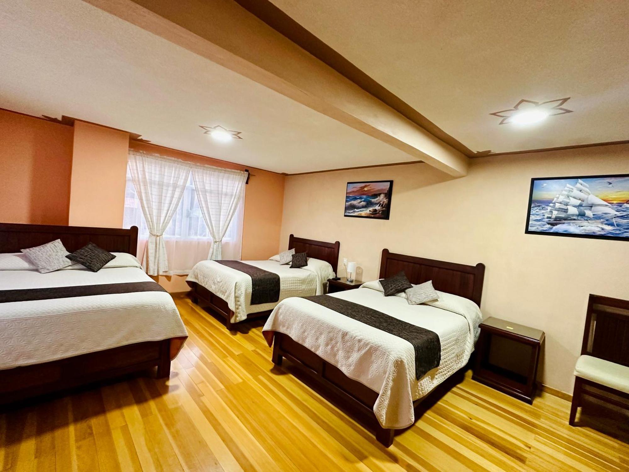 Hotel Monarca Tlalpujahua de Rayón エクステリア 写真
